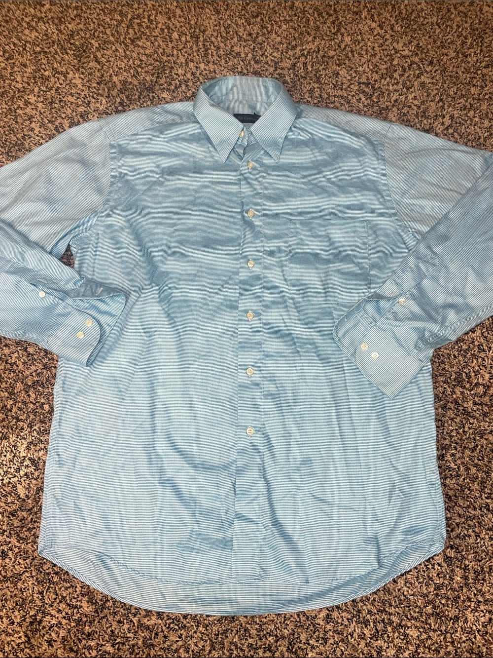 St. Croix Classic Light Blue Men's Button-Down Dress Shirt Size M NWOT